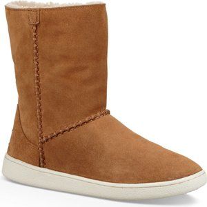 UGG UGG Australia Mika Classic Sneaker Chestnut Women's Boots